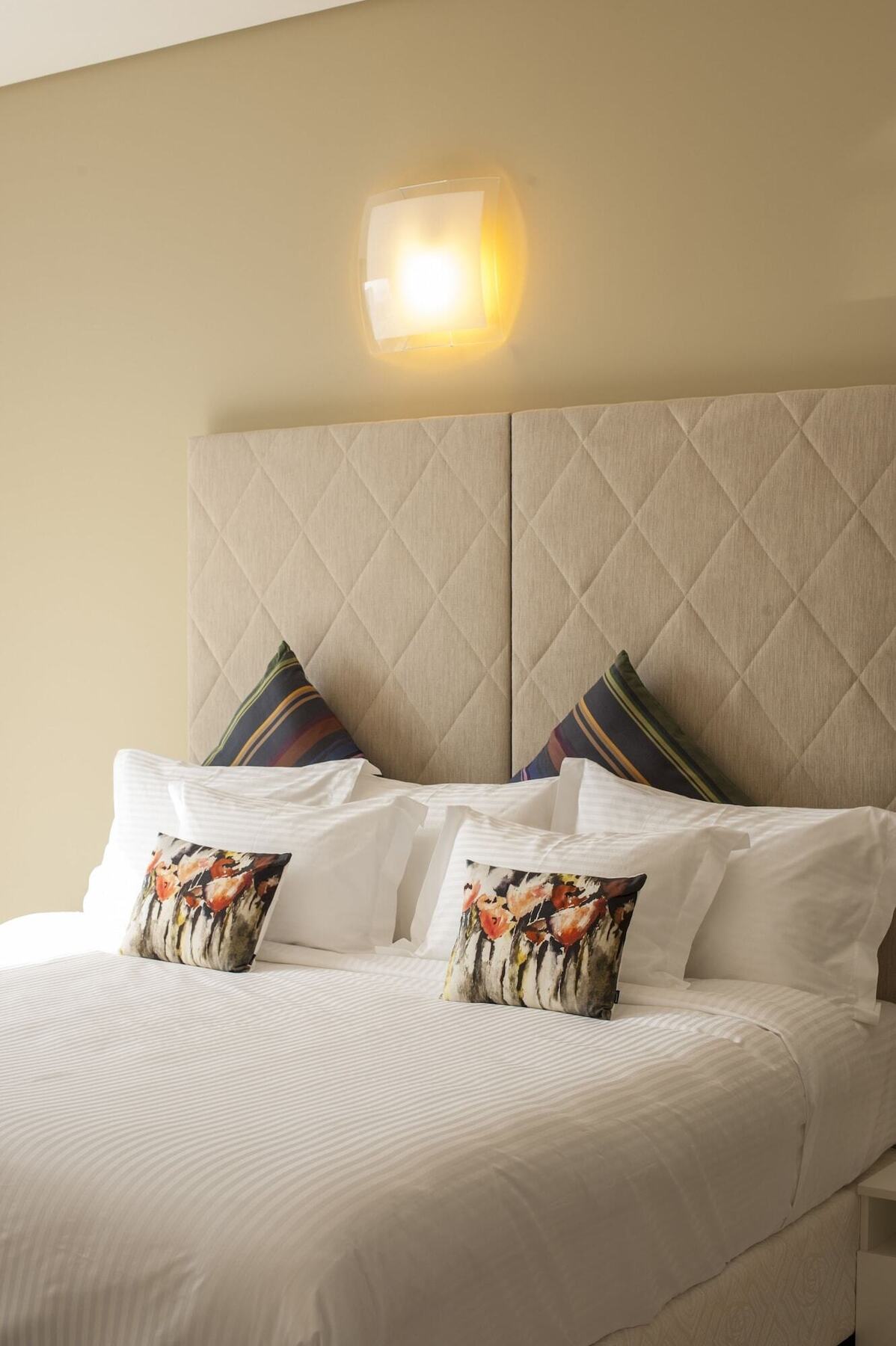 Gulf Suites Hotel Amwaj Manama Ngoại thất bức ảnh