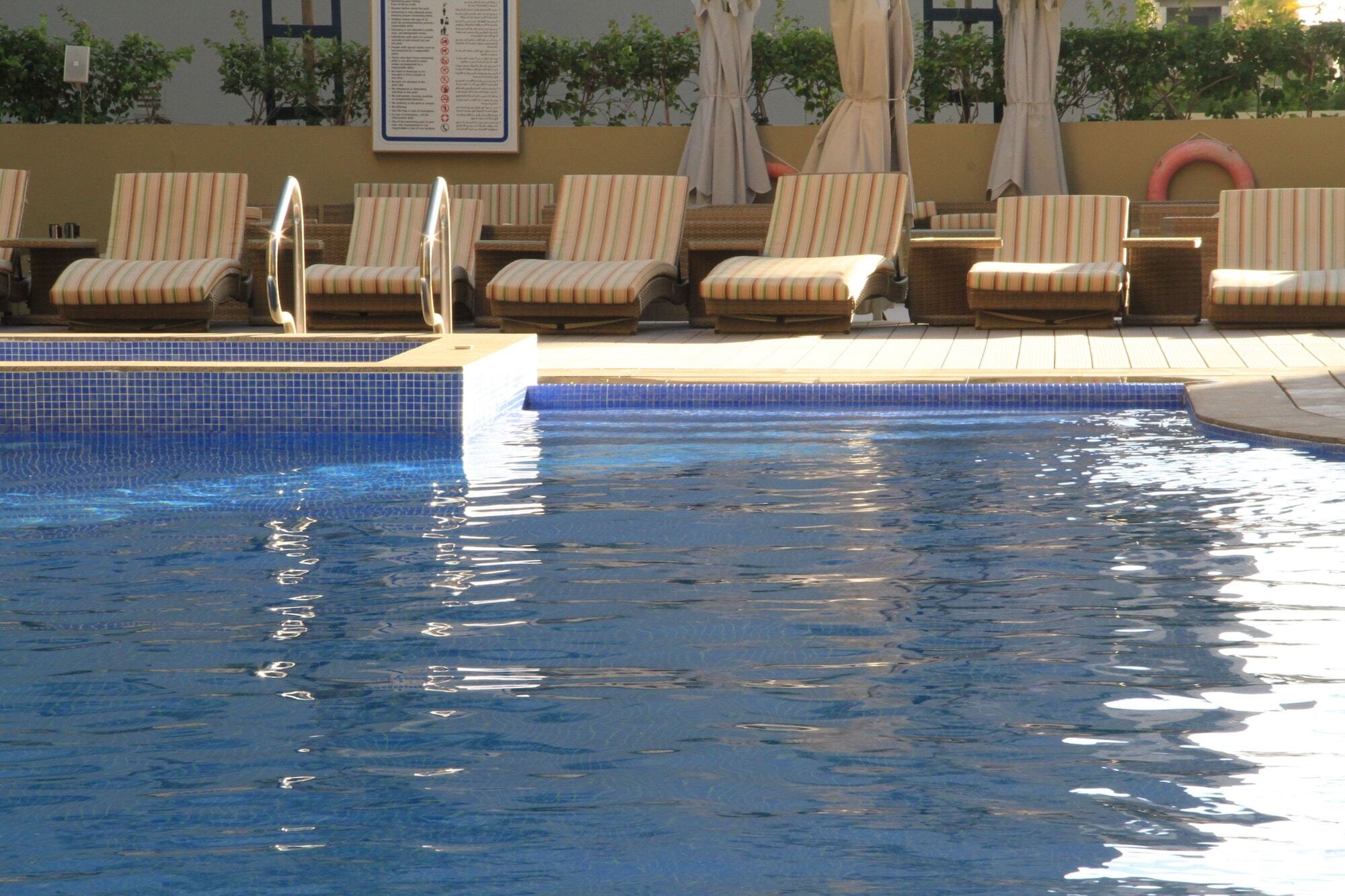 Gulf Suites Hotel Amwaj Manama Ngoại thất bức ảnh